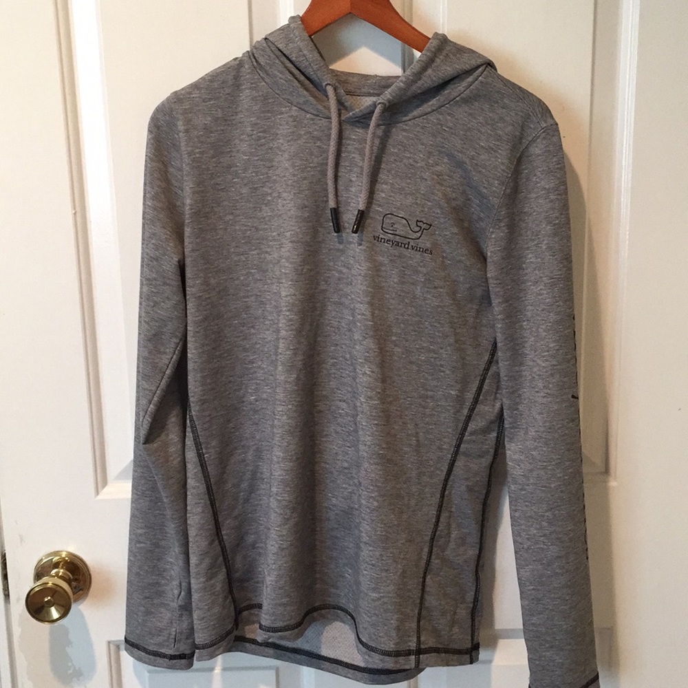 Vineyard vines hoodie!